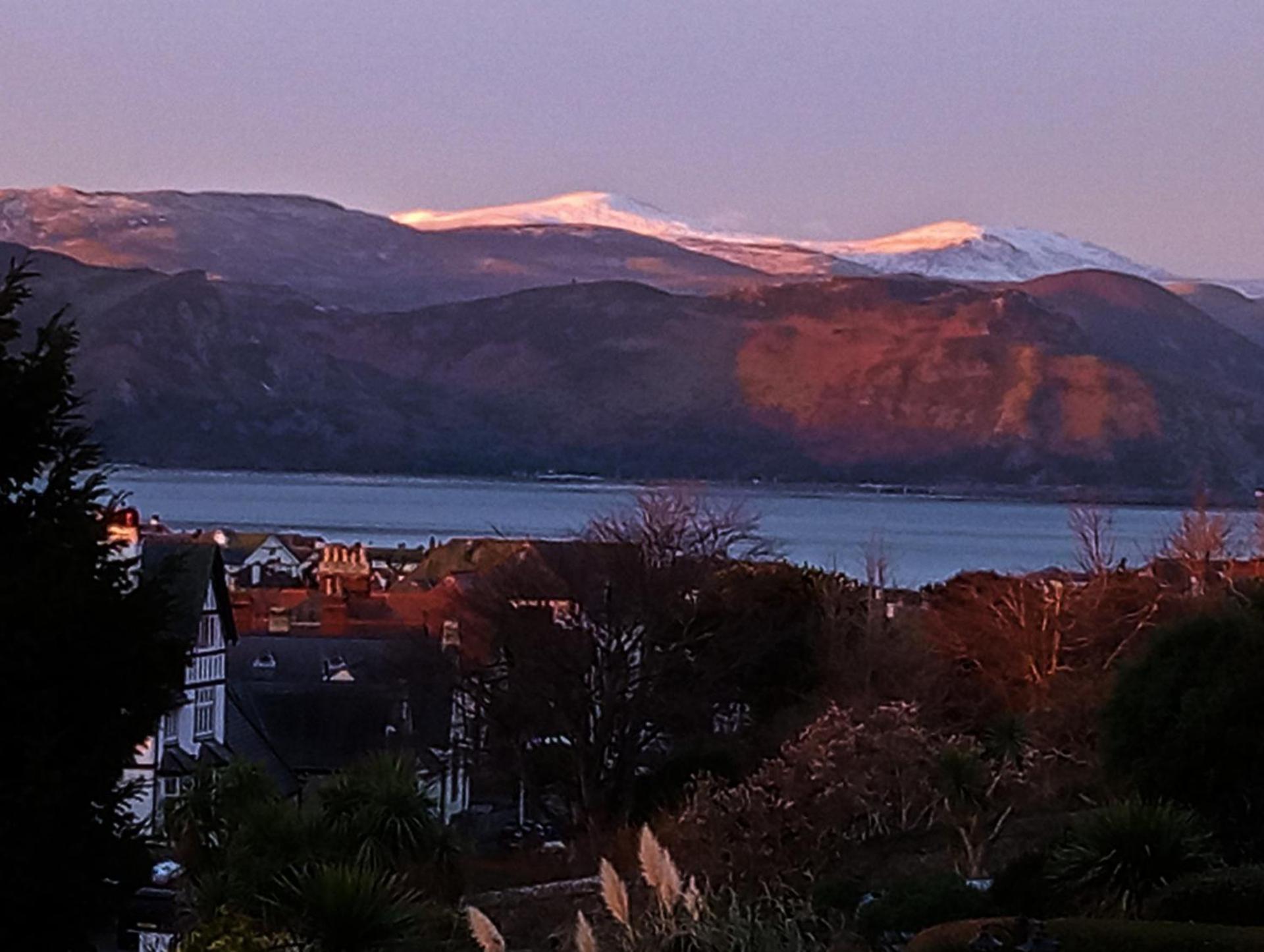 Bron Orme Private Hotel Llandudno Dış mekan fotoğraf