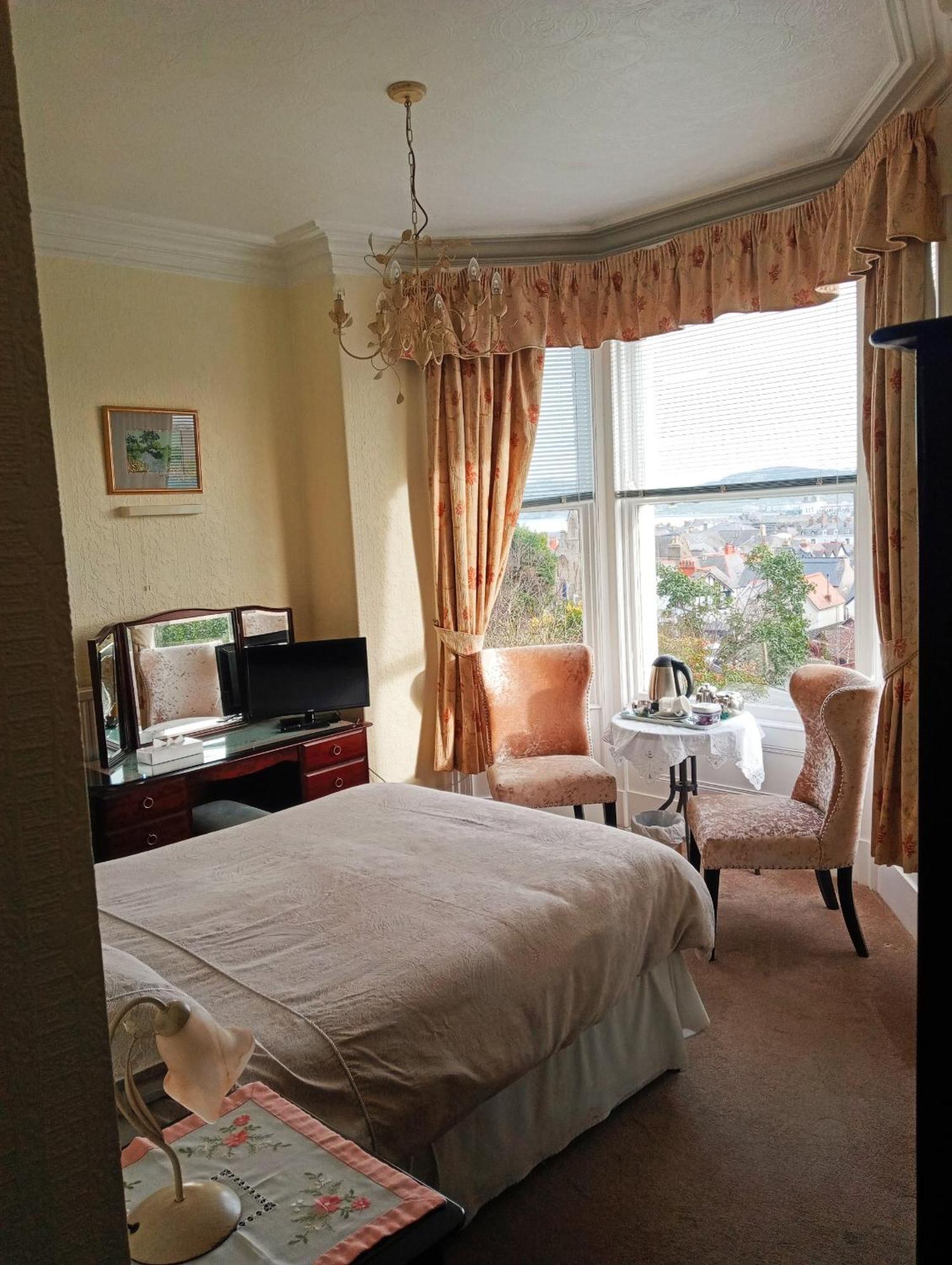Bron Orme Private Hotel Llandudno Dış mekan fotoğraf