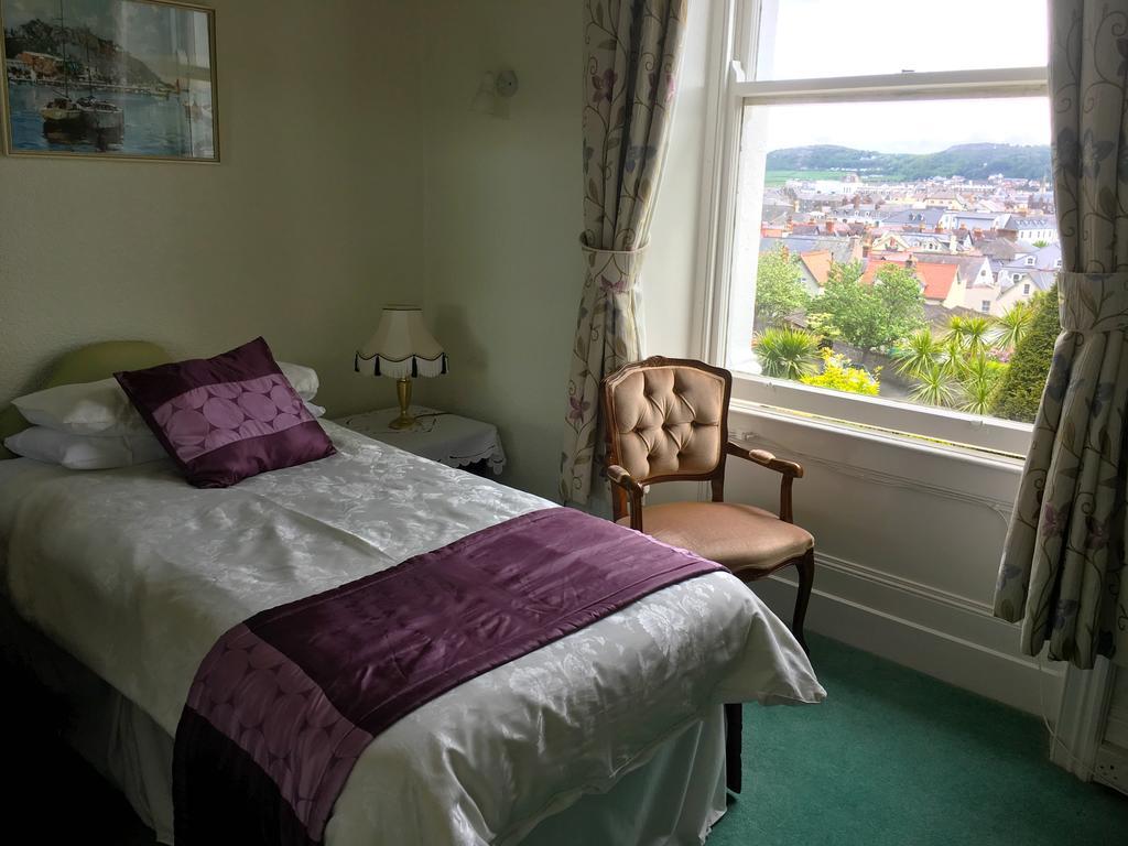 Bron Orme Private Hotel Llandudno Dış mekan fotoğraf