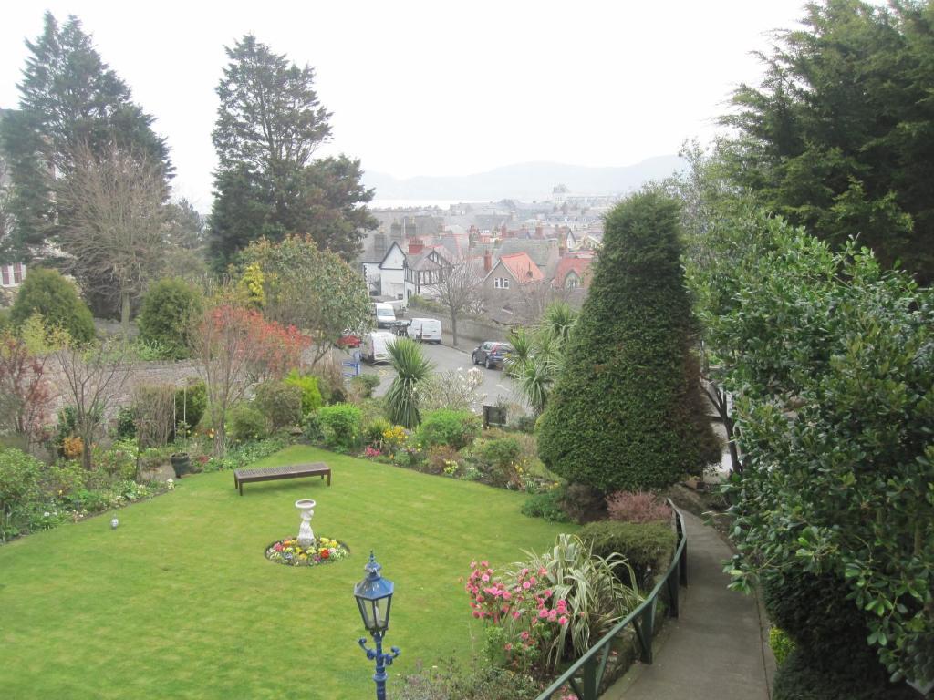 Bron Orme Private Hotel Llandudno Dış mekan fotoğraf